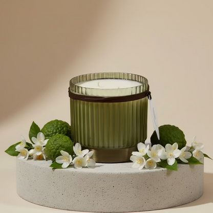 Iris Flute Scented Candle Jasmine & Bergamot (500ml)-0